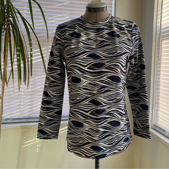 MISS FINCH NYC Women's Black Navy Striped Long Sleeve Sweater Size S - Picture 3 of 12